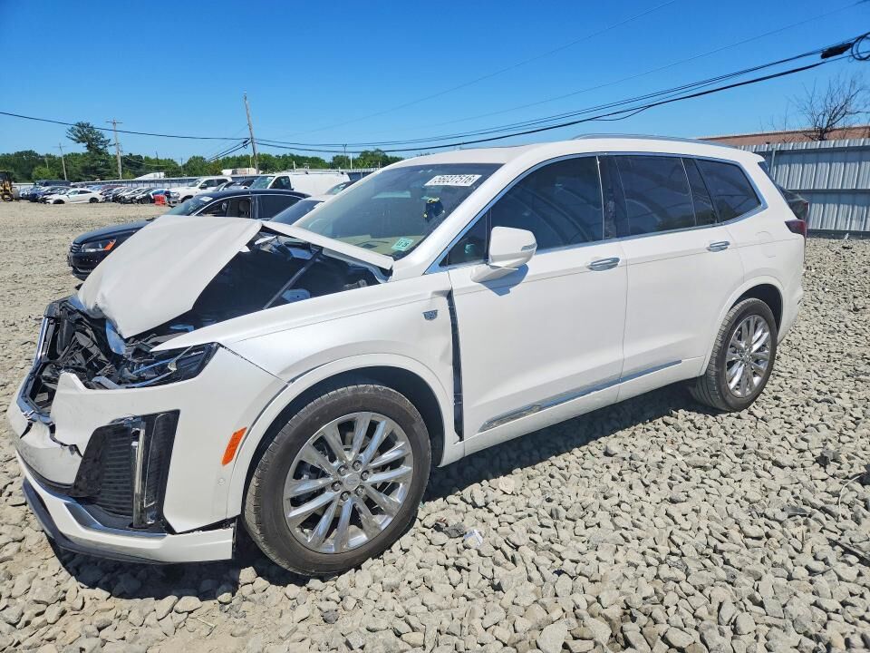 2021 CADILLAC XT6