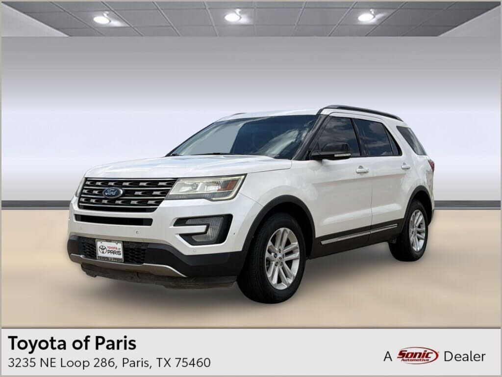2017 FORD Explorer