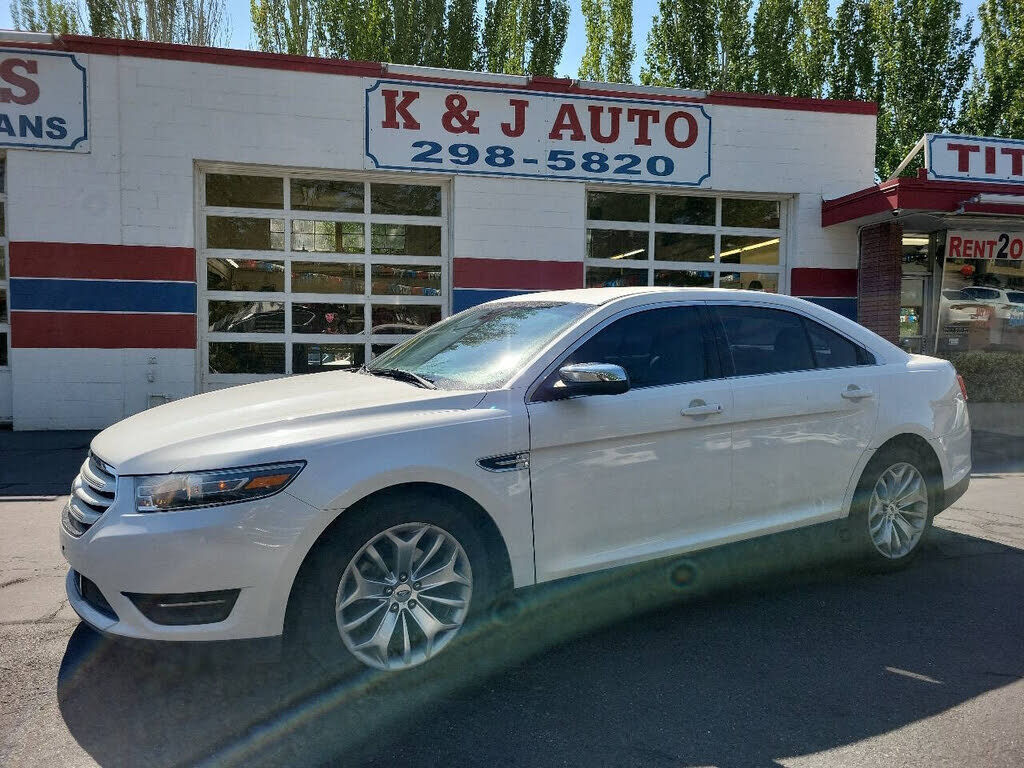 2016 FORD Taurus