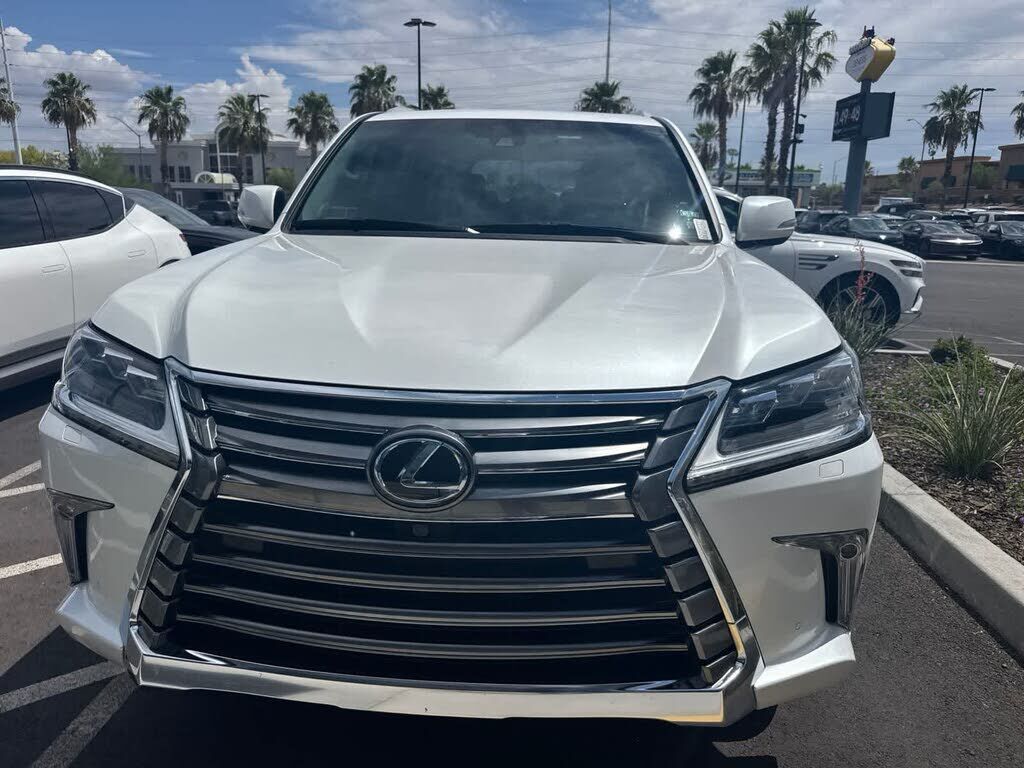 2018 LEXUS LX 570