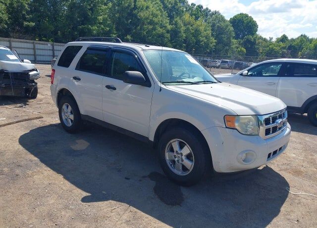 2010 FORD Escape