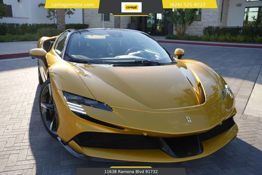 2023 FERRARI SF90 Spider