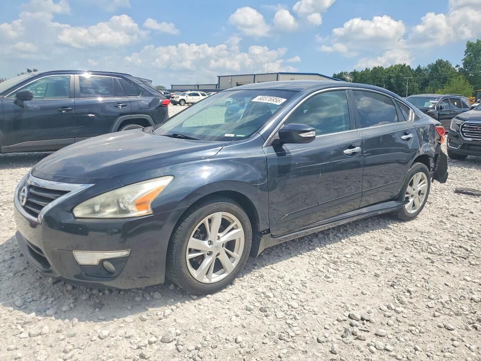 2014 NISSAN Altima
