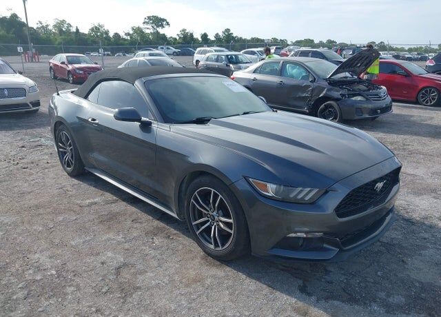 2017 FORD Mustang