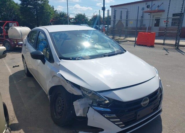 2024 NISSAN Versa