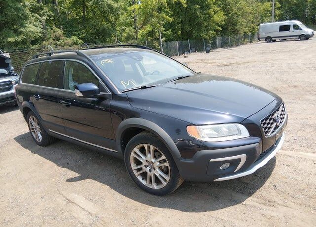 2016 VOLVO XC70
