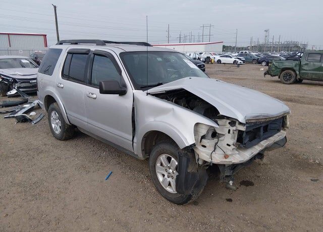 2010 FORD Explorer