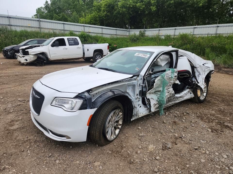 2020 CHRYSLER 300