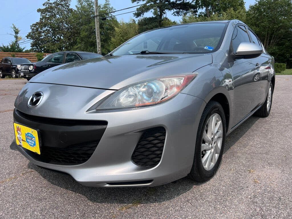 2013 MAZDA Mazda3