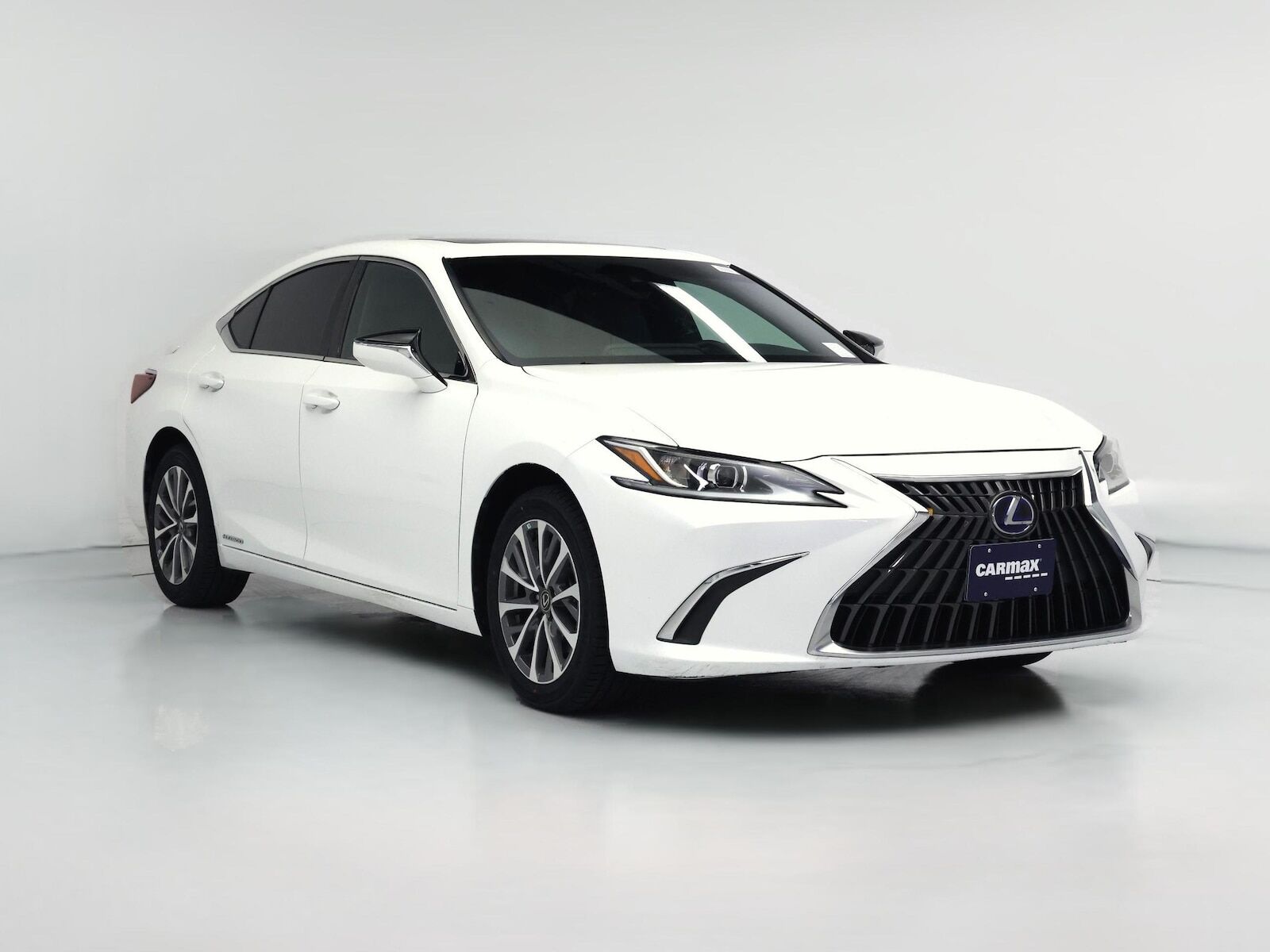 2022 LEXUS ES