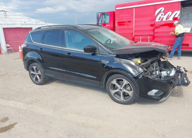 2017 FORD Escape