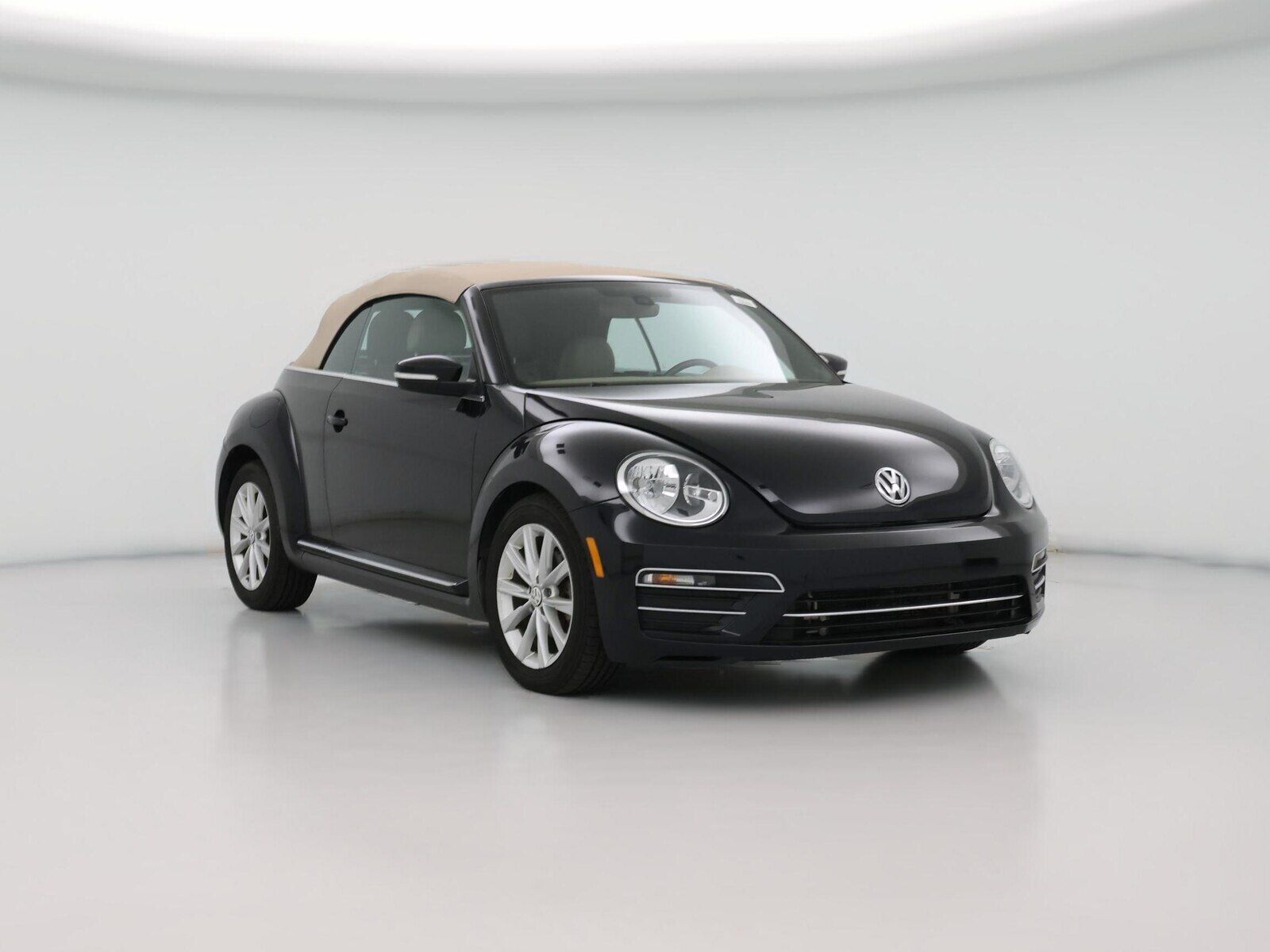 2019 VOLKSWAGEN Beetle