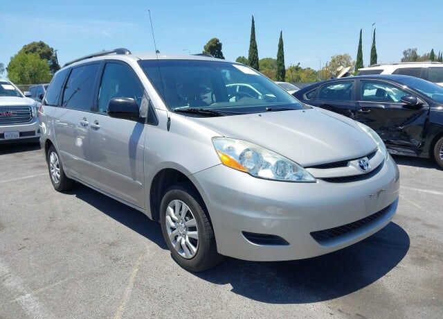 2006 TOYOTA Sienna