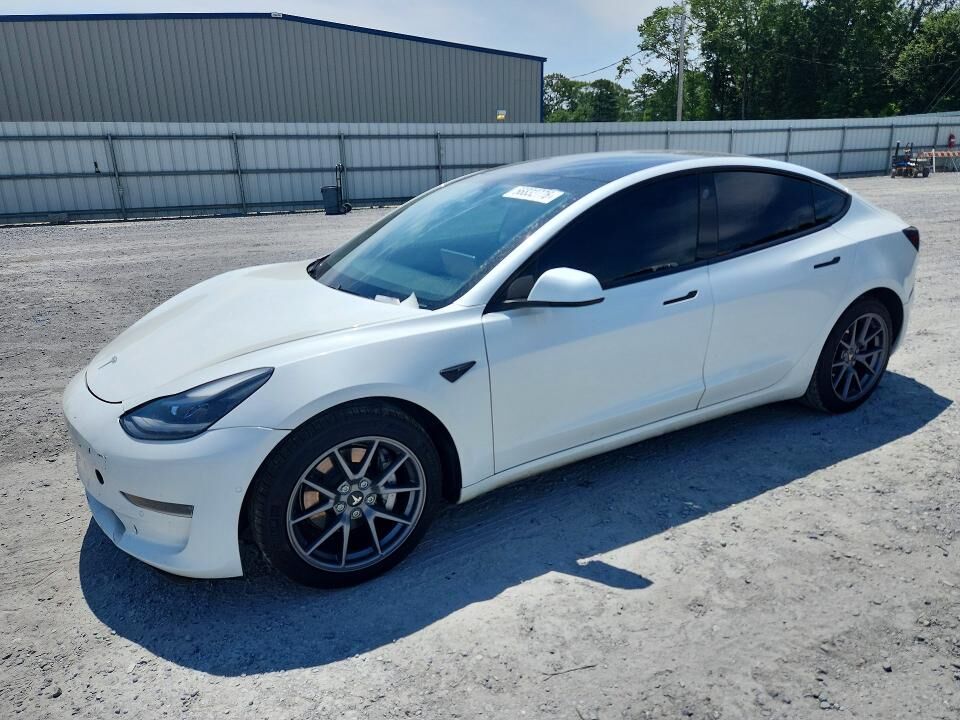 2021 TESLA Model 3