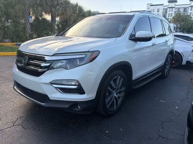 2017 HONDA Pilot