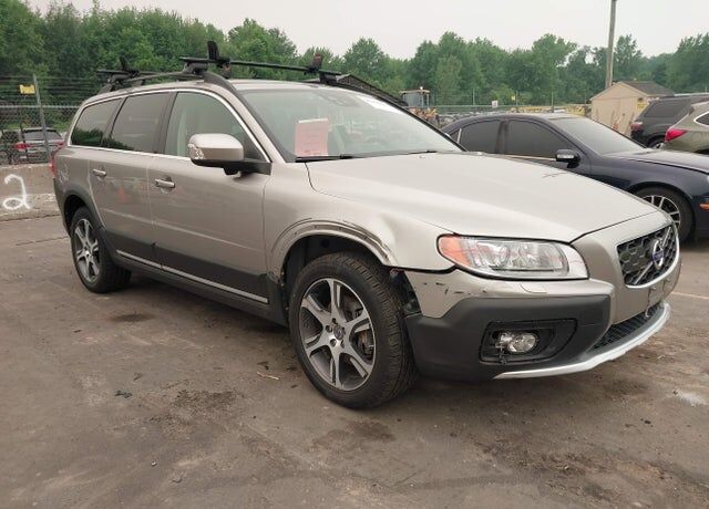 2015 VOLVO XC70