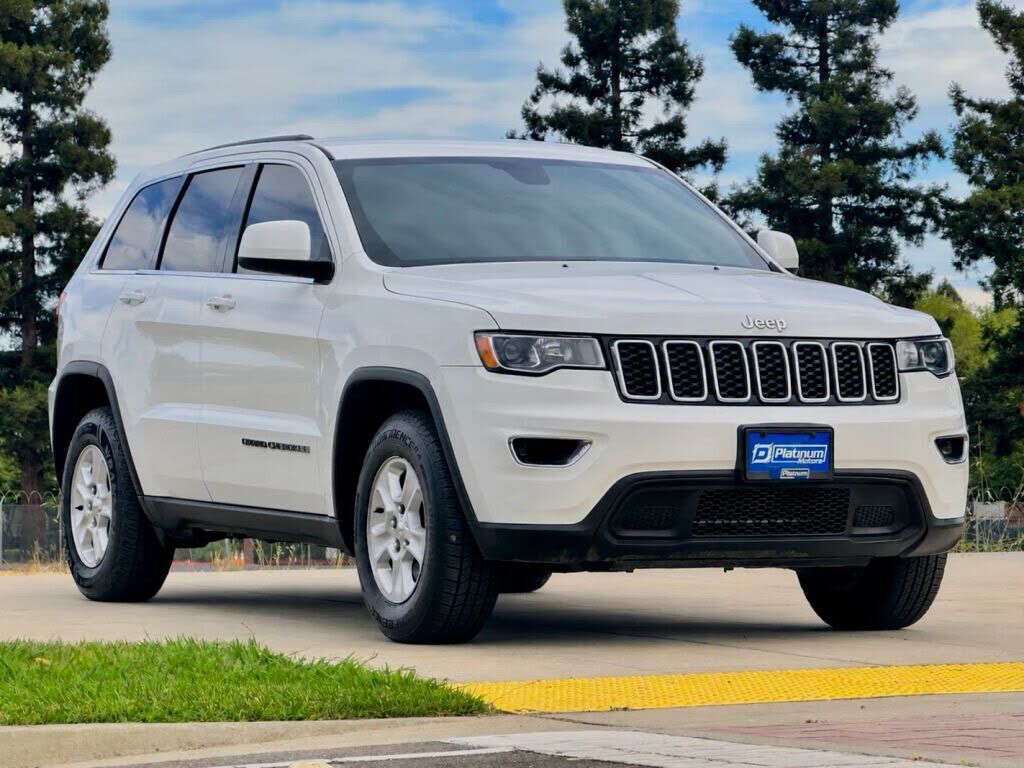2017 JEEP Grand Cherokee