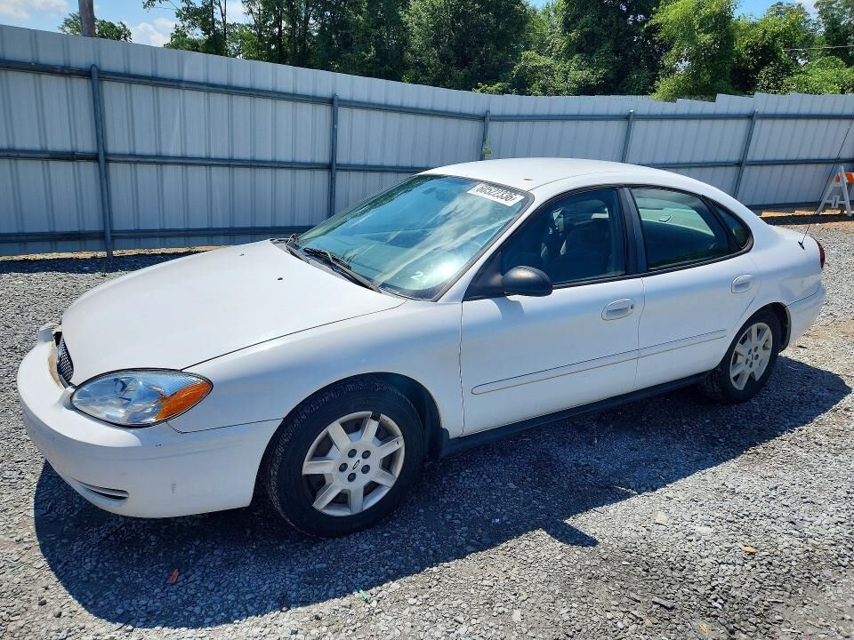 2005 FORD Taurus