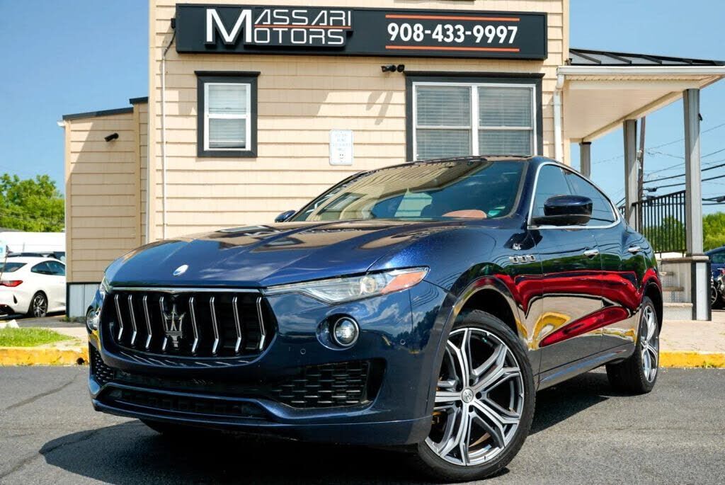 2023 MASERATI Levante