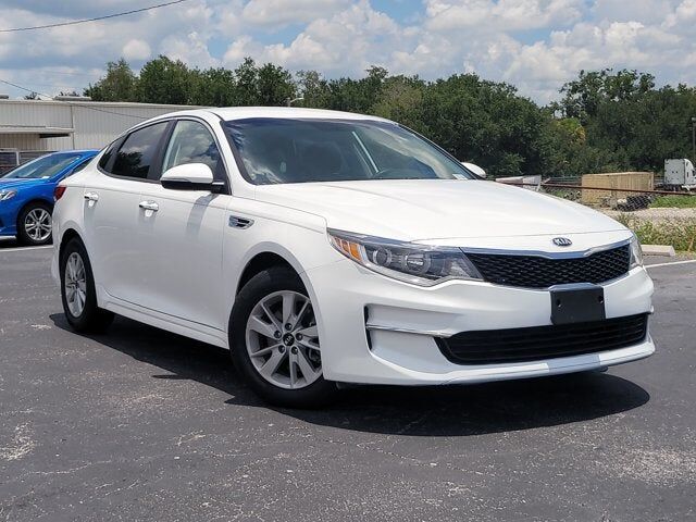 2018 KIA Optima