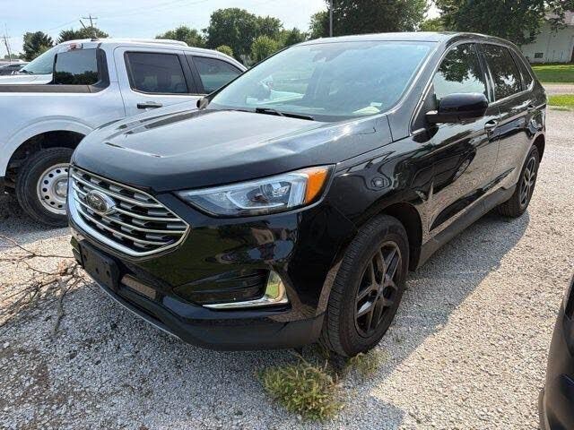 2022 FORD Edge
