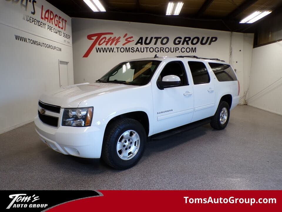 2014 CHEVROLET Suburban