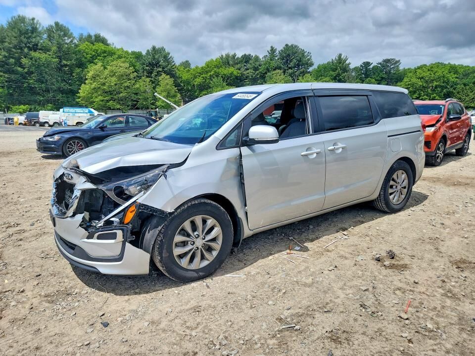2021 KIA Sedona