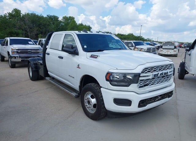 2022 RAM 3500