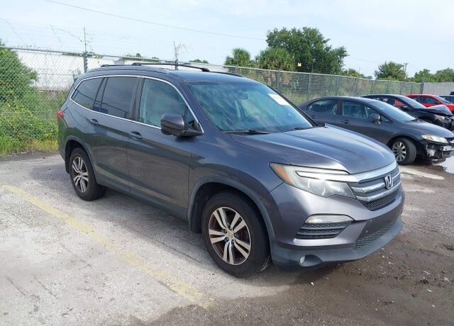 2016 HONDA Pilot