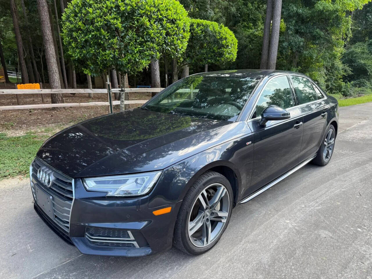 2017 AUDI A4