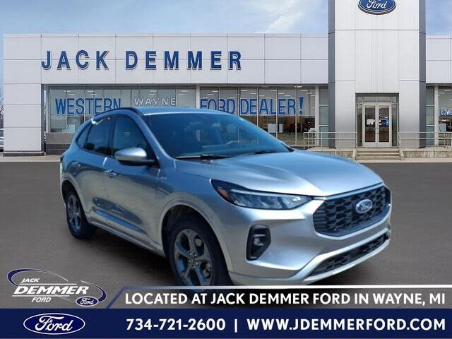 2024 FORD Escape