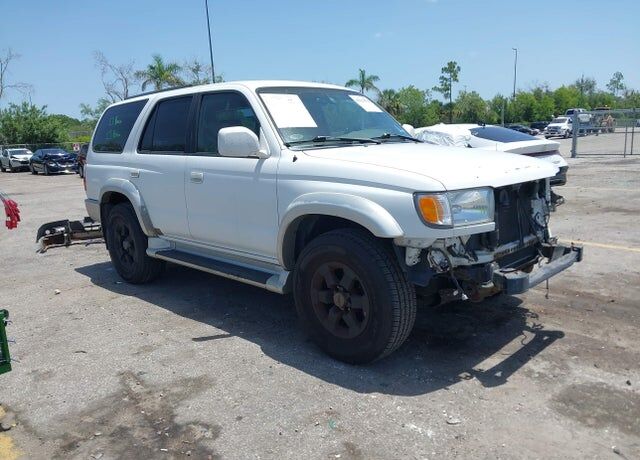 2002 TOYOTA 4-Runner