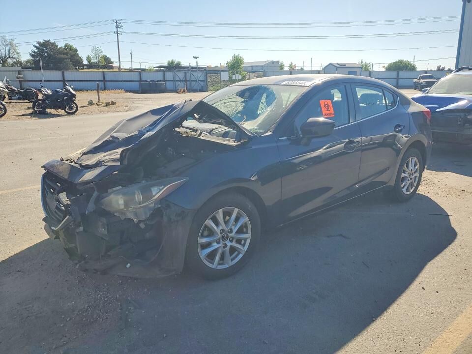 2016 MAZDA Mazda3