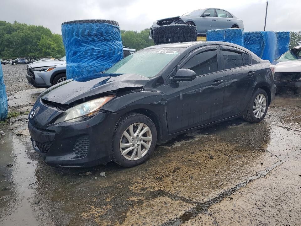 2012 MAZDA Mazda3