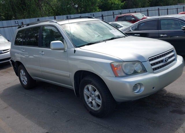 2002 TOYOTA Highlander