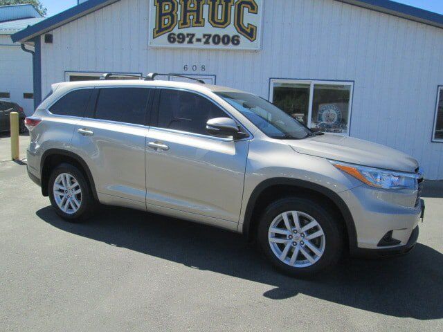 2015 TOYOTA Highlander