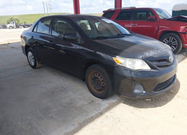 2011 TOYOTA Corolla