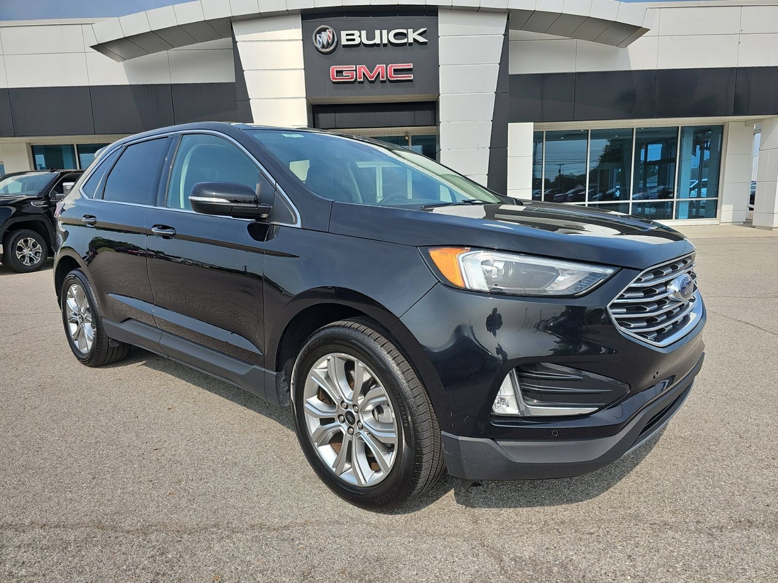 2024 FORD Edge