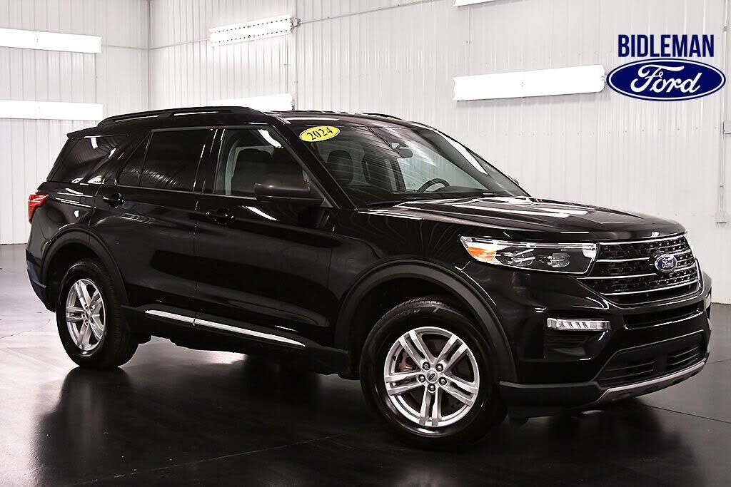 2024 FORD Explorer