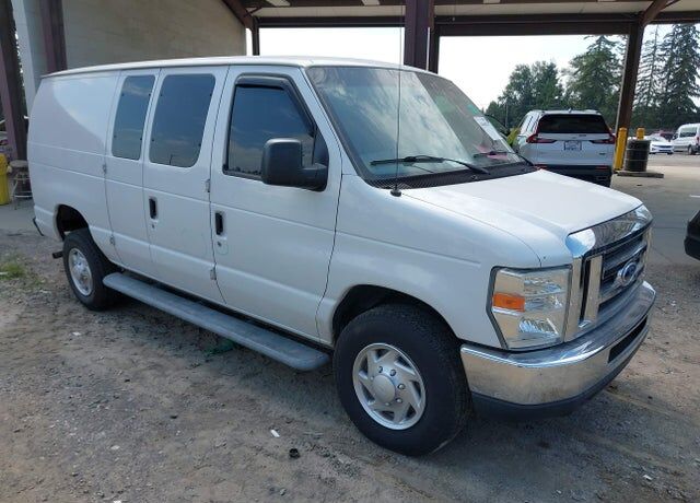 2014 FORD E-250
