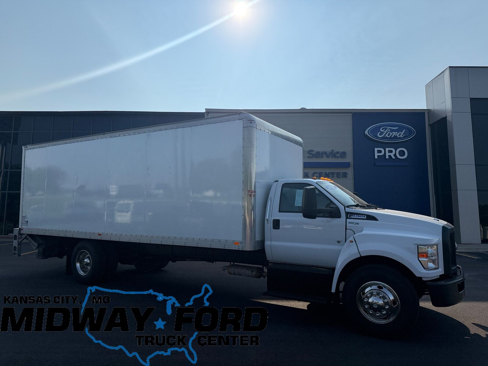 2022 FORD F-650
