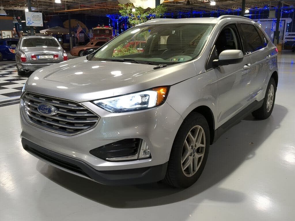 2022 FORD Edge