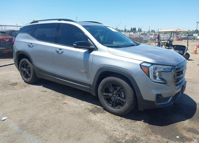 2024 GMC Terrain
