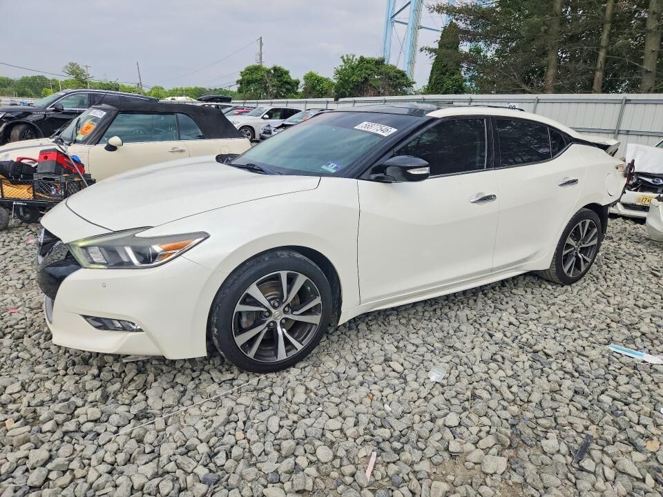2017 NISSAN Maxima