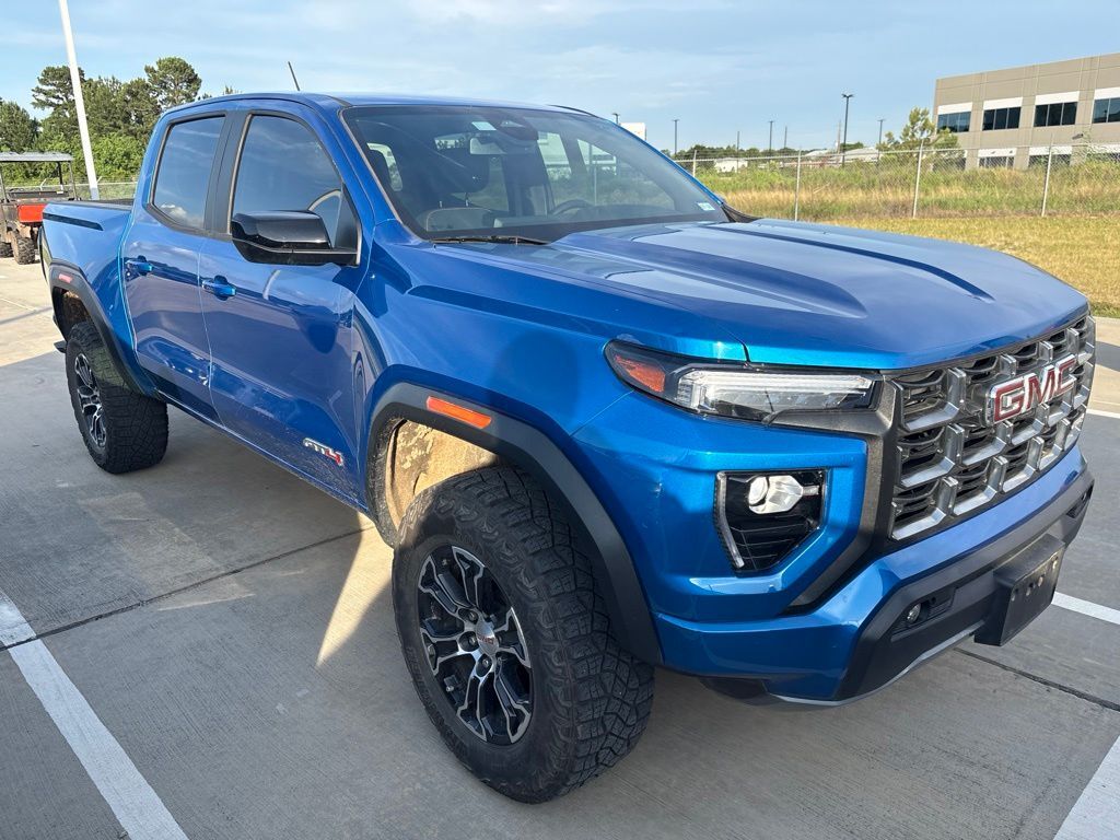 2024 GMC Canyon
