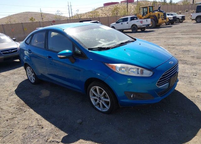 2015 FORD Fiesta