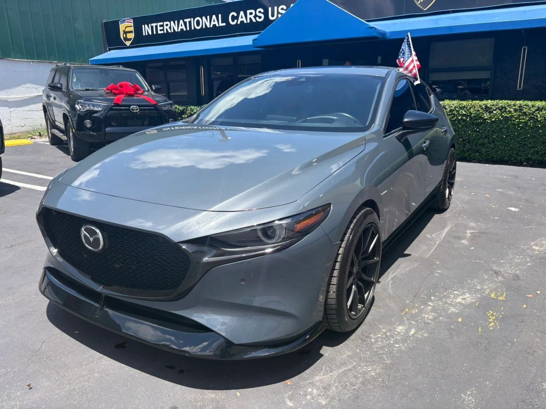 2021 MAZDA Mazda3