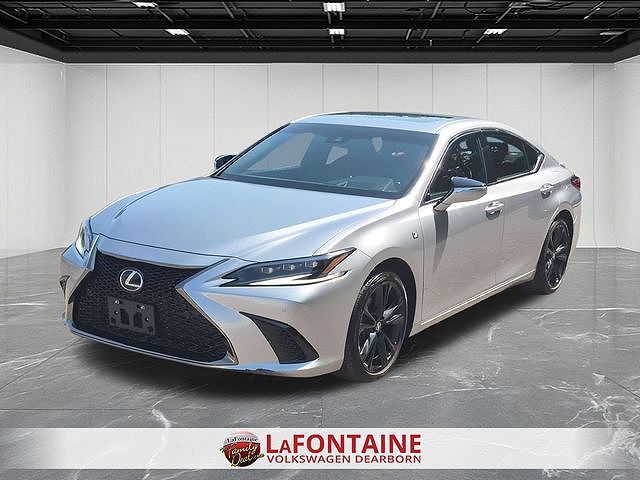 2022 LEXUS ES