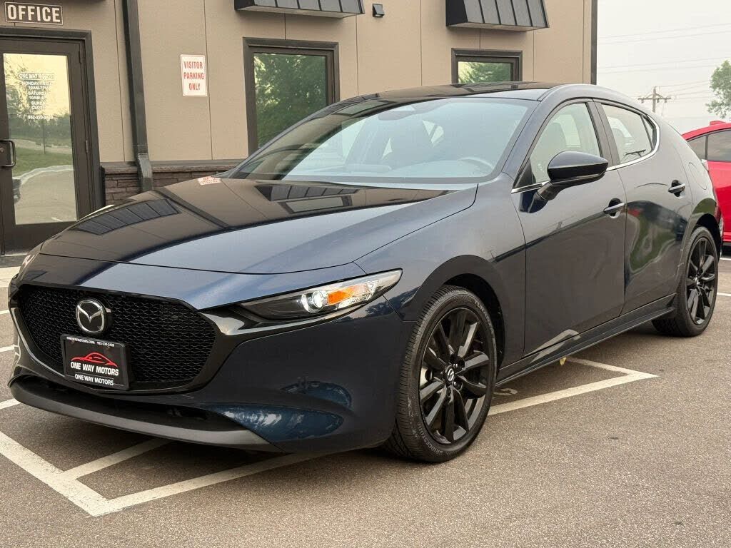 2025 MAZDA Mazda3