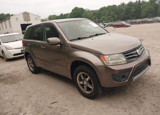 2013 SUZUKI Grand Vitara